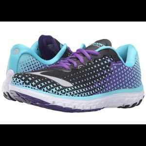 Brooks Shoes - Brooks PureFlow 5, Running Shoes. Size 8 Brooks Shoes - Brooks PureFlow 5, Running Shoes. Size 8